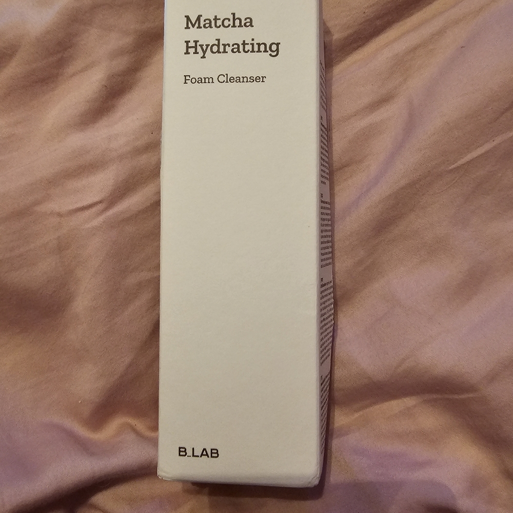 Hydrating B Lab Matcha Cleanser
